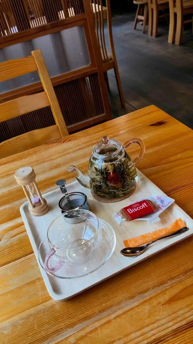 【工芸茶】 @rinrinan_kakigori 